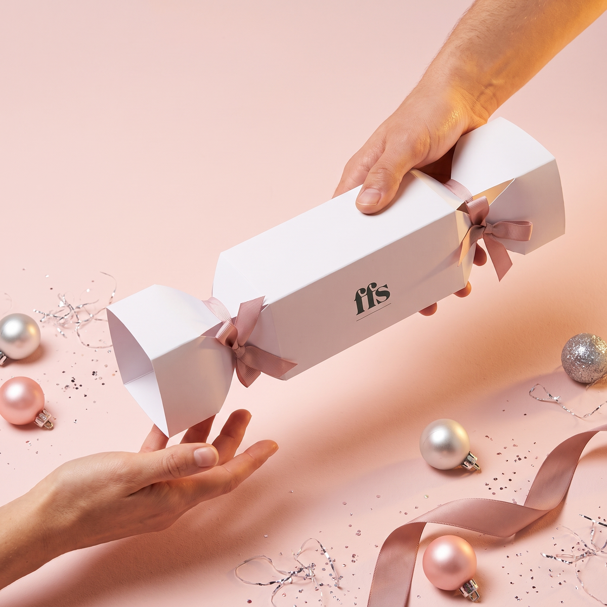 Small gift. Big glow. - Fresh Face Cracker